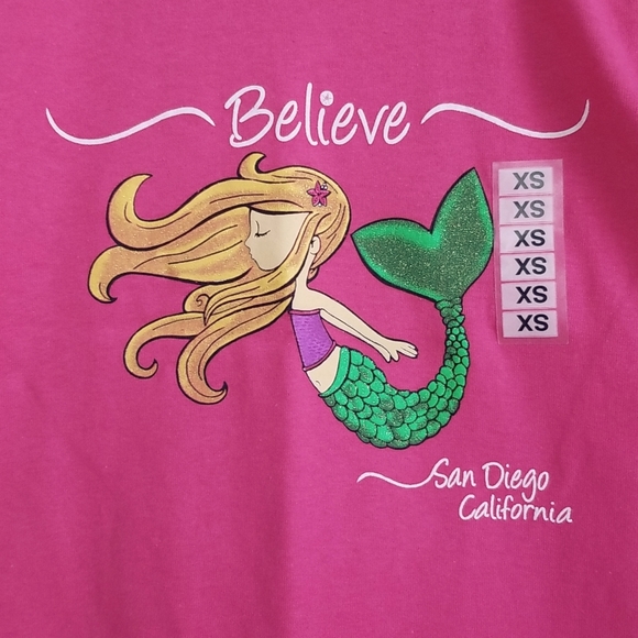 2/$20 Fuchsia Pink Mermaid Shirt San Diego California Print Girls Size 2/4 - Picture 2 of 6